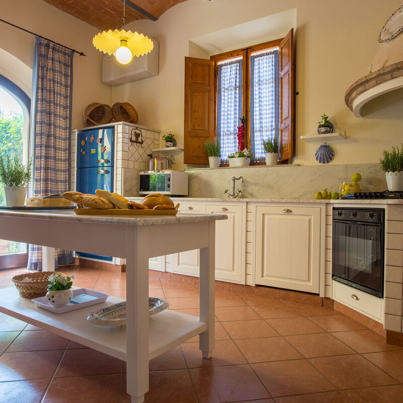 Villa Camelia: Balkon / Terrasse / Patio, Küche