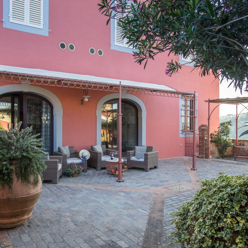 Villa Camelia: Außen, Balkon / Terrasse / Patio, Draussen