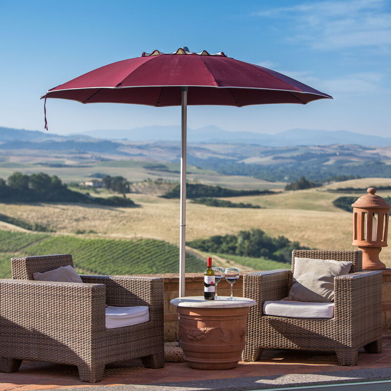 Villa Camelia: Ansichten, Außen, Draussen