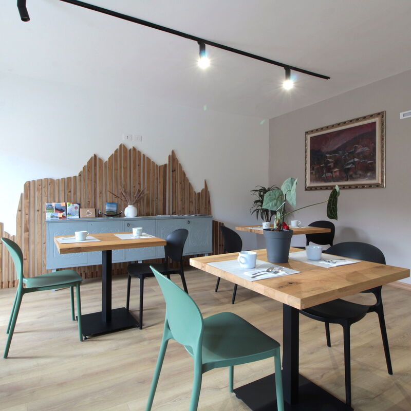 Cimus Home, Bike Retreat: Automne, Été, Printemps, Salle à manger, Salle commune