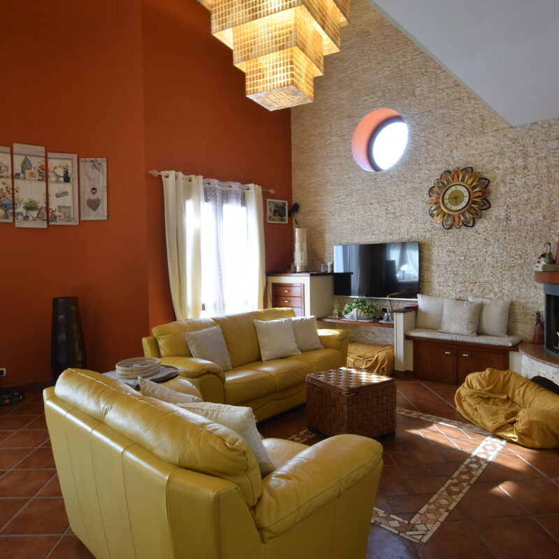 Villa Ina: Frühling, Haupteingang, Herbst, Sommer, Wohnzimmer