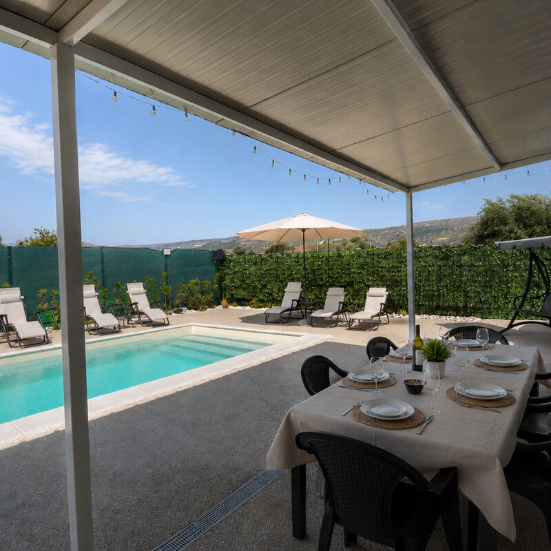 Villa Cosentini: Autumn, Pool, Spring, Summer
