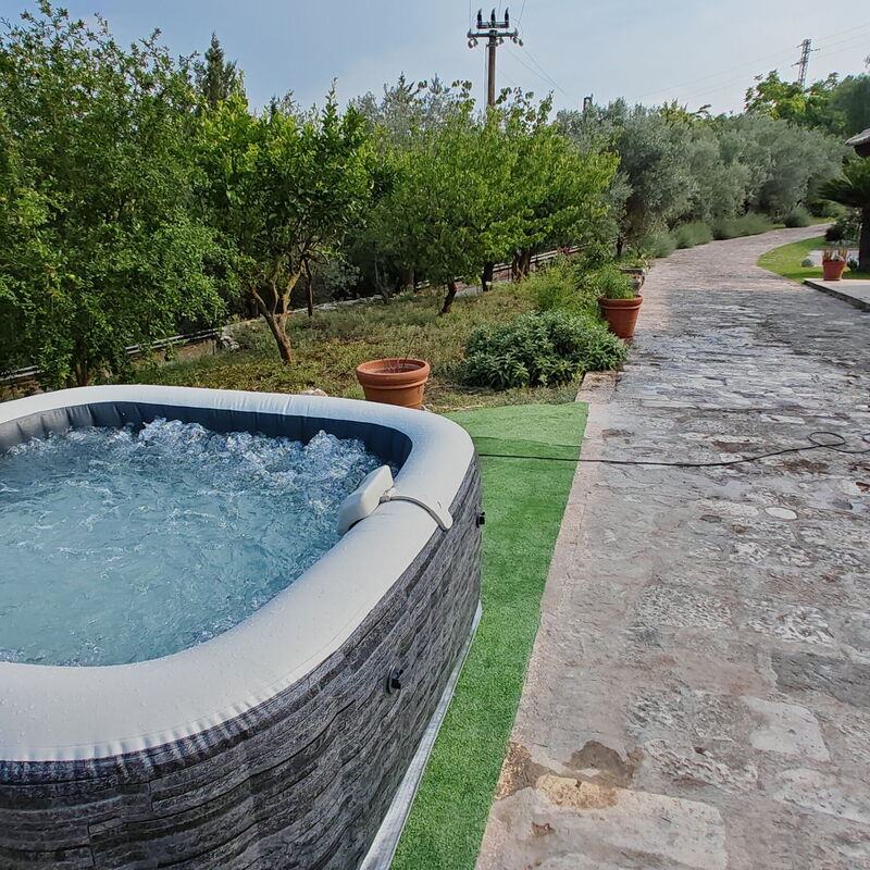 Villa del Monte: Jesen, Ljeto, Proljeće, Vruća kupelj
