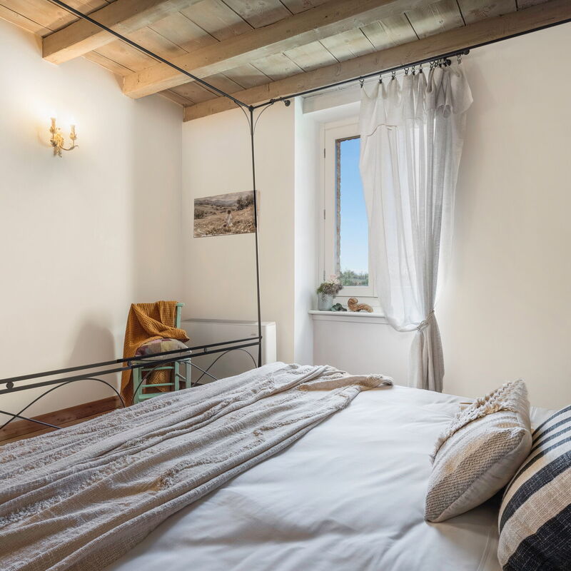 Preseglie Lake Garda: Jesen, Ljeto, Proljeće, Spavaća soba