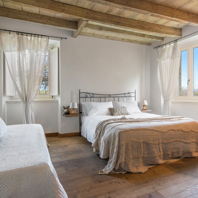 Preseglie Lake Garda: Jesen, Ljeto, Proljeće, Spavaća soba