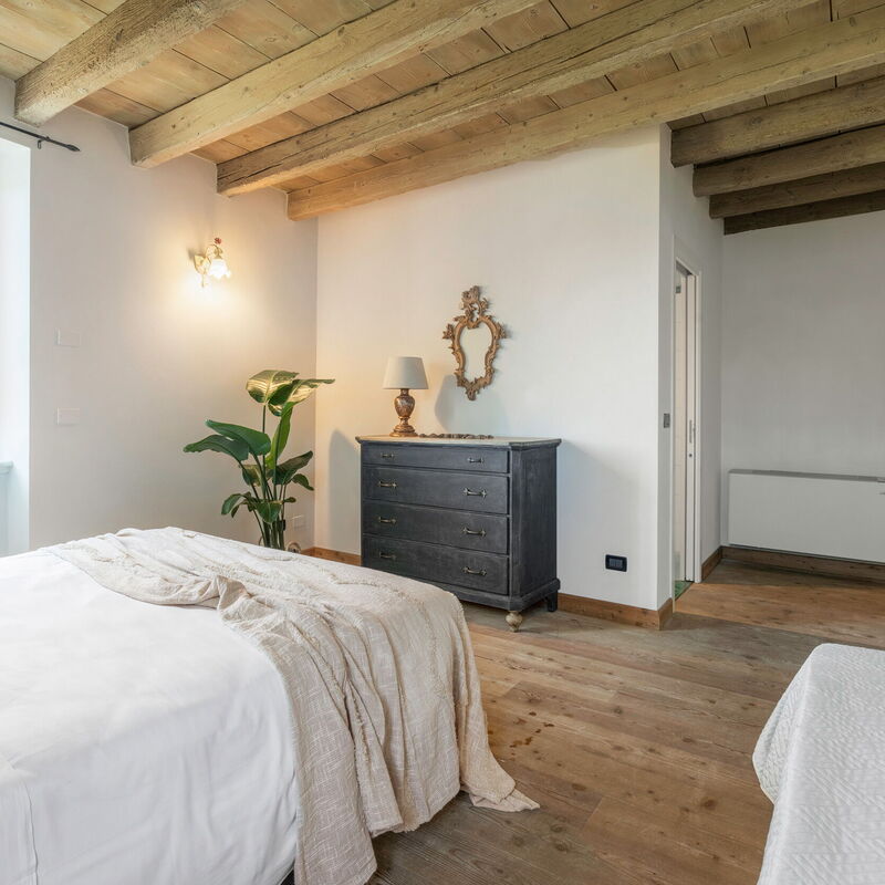 Preseglie Lake Garda: Jesen, Ljeto, Proljeće, Spavaća soba