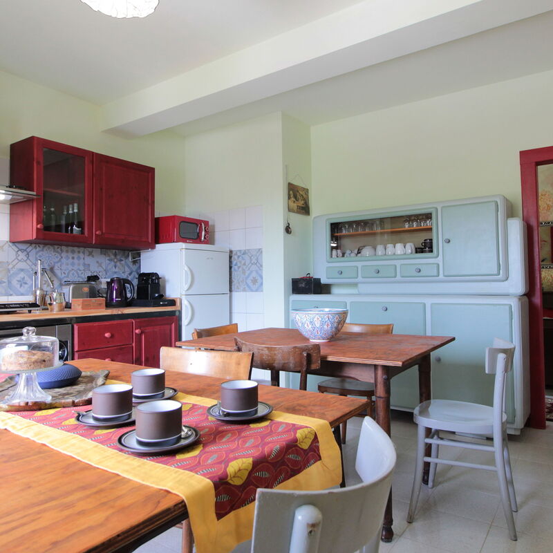 Villa 900 Design & Hills Escape: Autunno, Cucina, Estate, Primavera