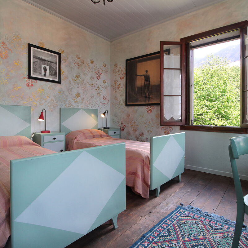 Villa 900 Design & Hills Escape: Jesen, Ljeto, Proljeće, Spavaća soba