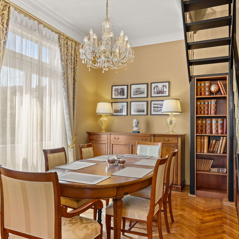 Apartment Noa Opatjia: Automne, Été, Printemps, Salle à manger