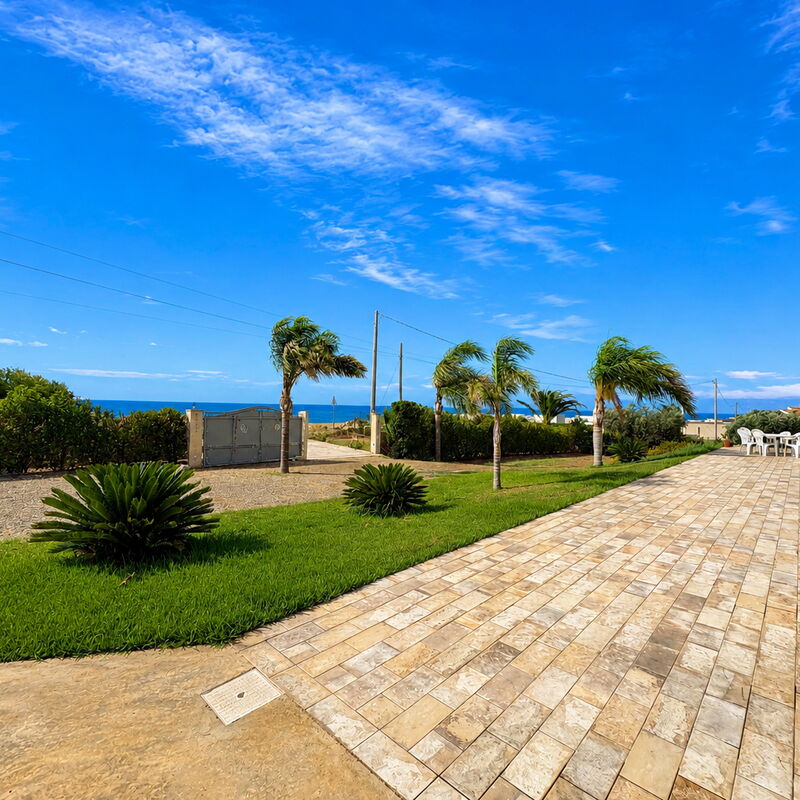 Villa Marzia: Autumn, Garden, Spring, Summer