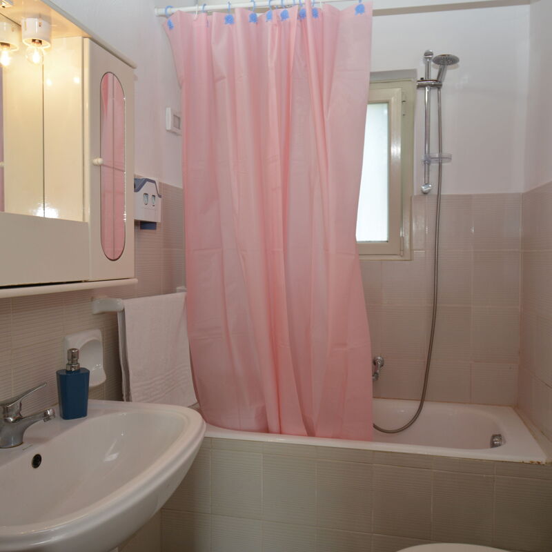 Villa Mameli: Autumn, Bathroom, Spring, Summer