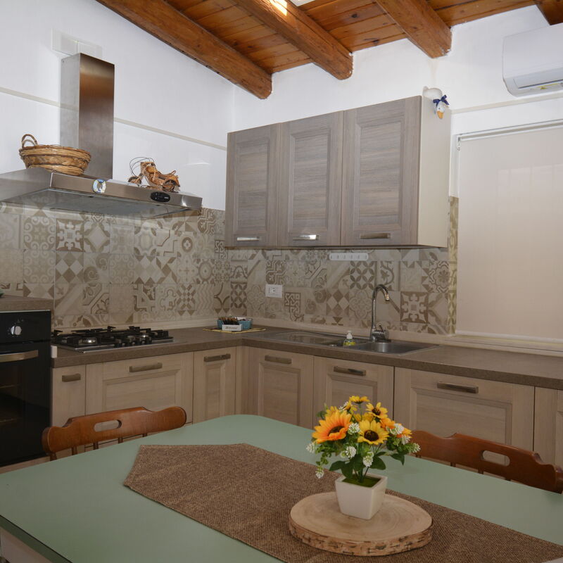 Villa Mameli: Autumn, Kitchen, Spring, Summer