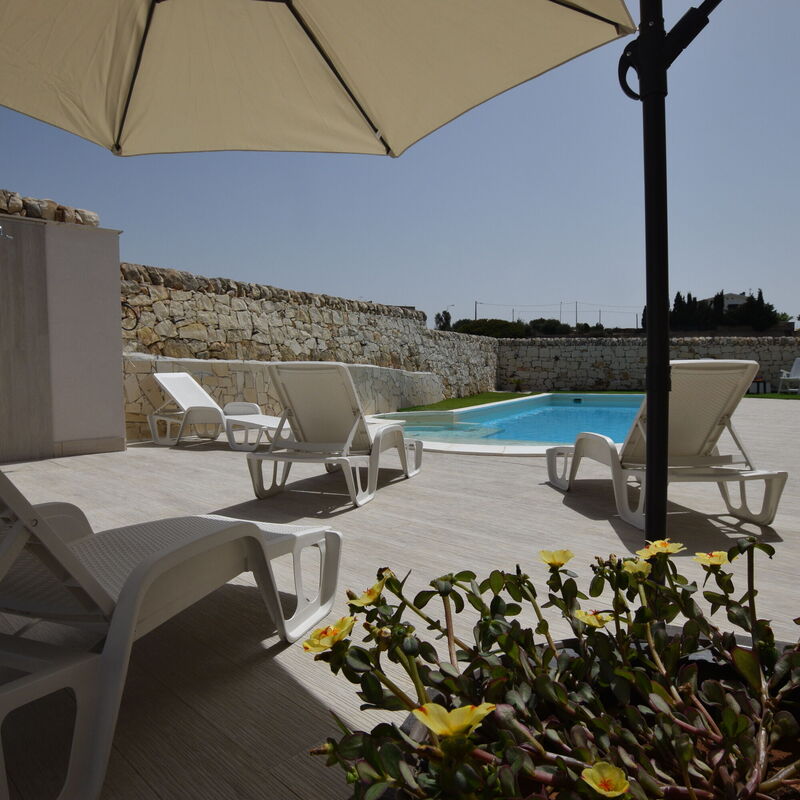 Villa Giugiola: Autumn, Balcony / Terrace / Patio, Garden, Outdoor, Pool, Spring, Summer