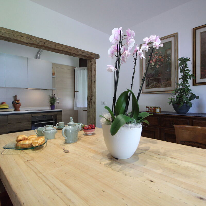 House Angy: Automne, Cuisine, Été, Printemps, Salle à manger