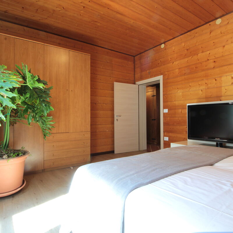 House Angy: Automne, chambre à coucher, Été, Printemps