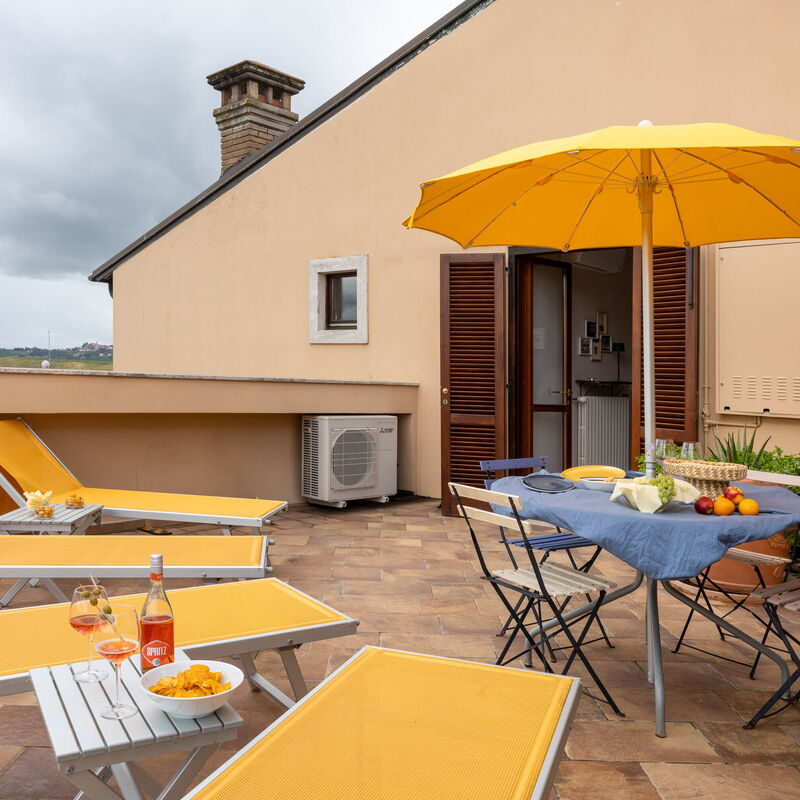 Terrazza sulla Luna, Casciana Terme: Außen, Frühling, Herbst, Sommer