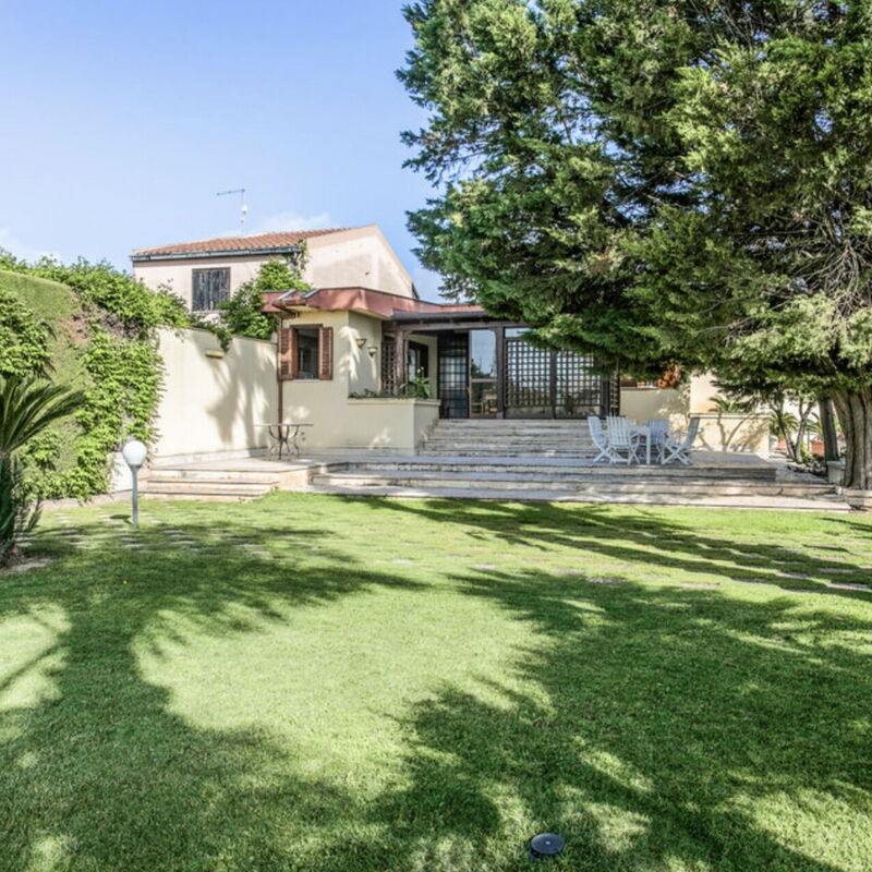 Villa Billona: Automne, Balcon / Terrasse / Patio, Été, Jardin, Printemps