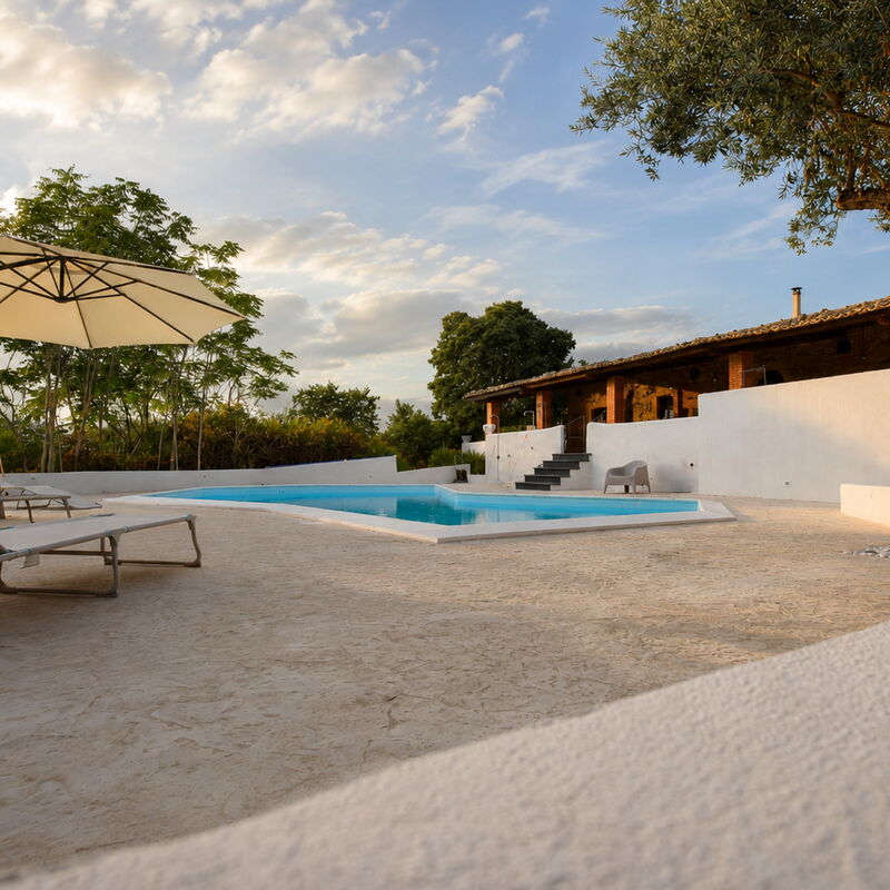 Villa Chiaramonte Gulfi: Autumn, Pool, Spring, Summer