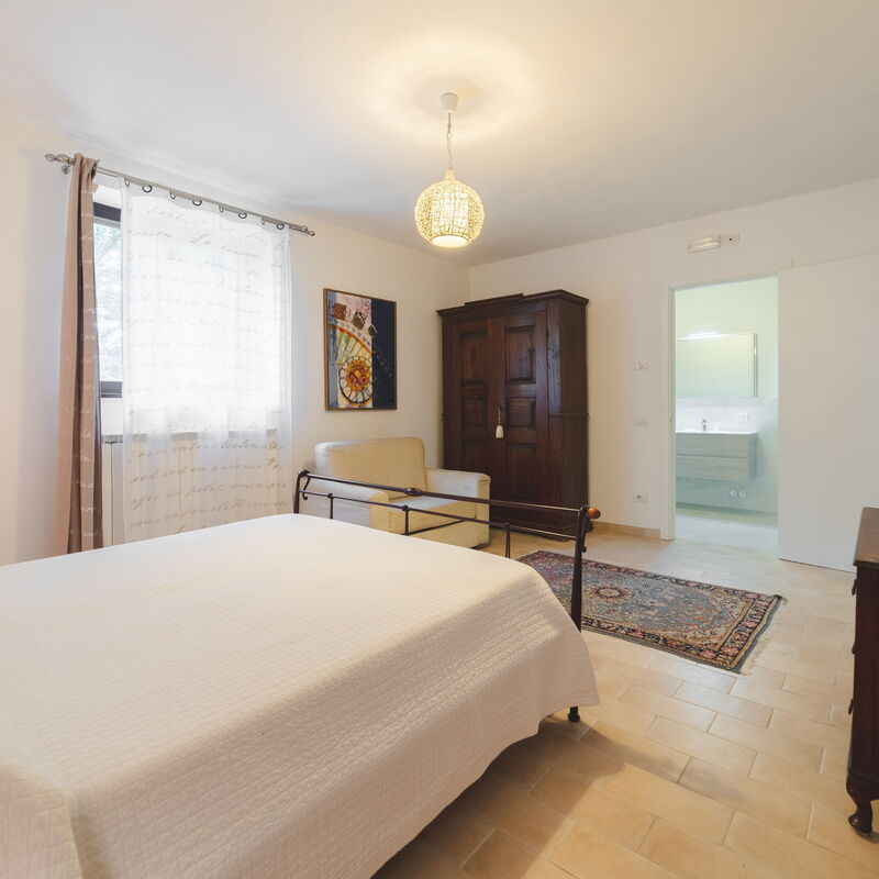House in the Woods, Pool and Relax in Umbria: Jesen, Ljeto, Proljeće, Spavaća soba