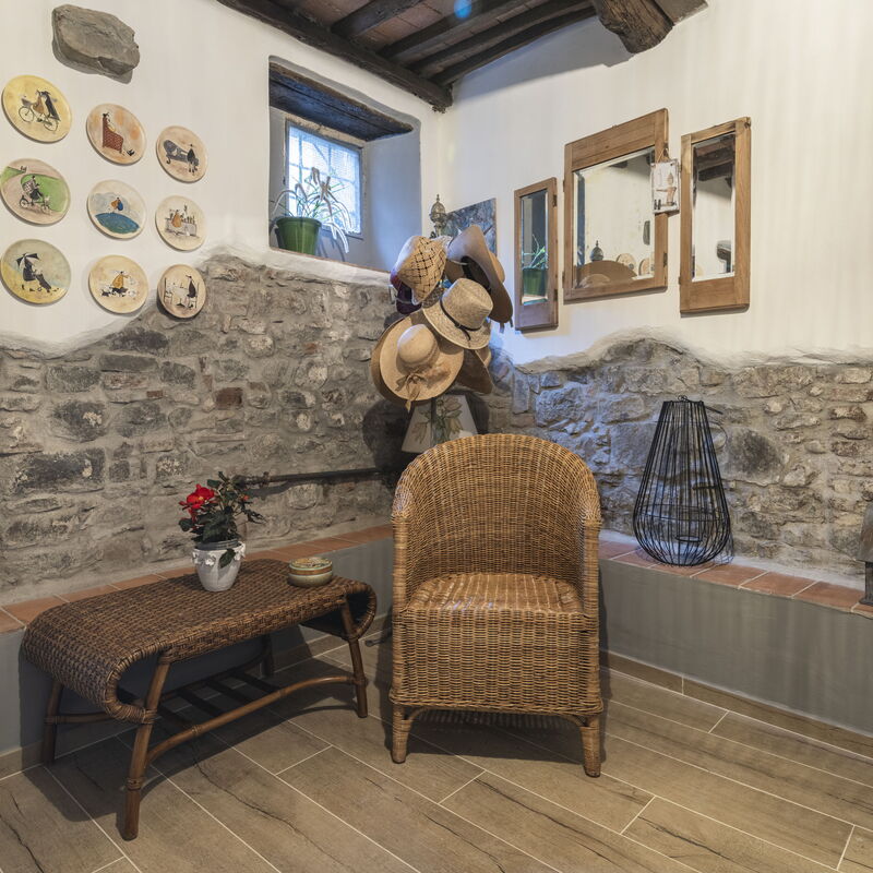 La Casa del Grillo Parlante: Autumn, Living Room, Spring, Summer