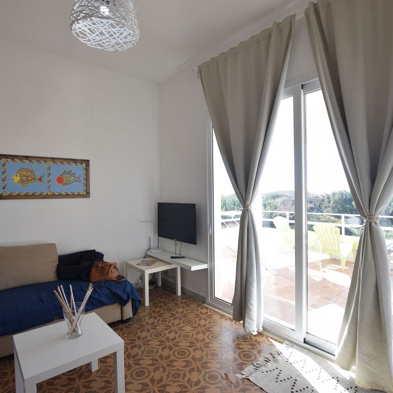 Punta Braccetto Fronte Mare: Autumn, Kitchen, Living Room, Spring, Summer