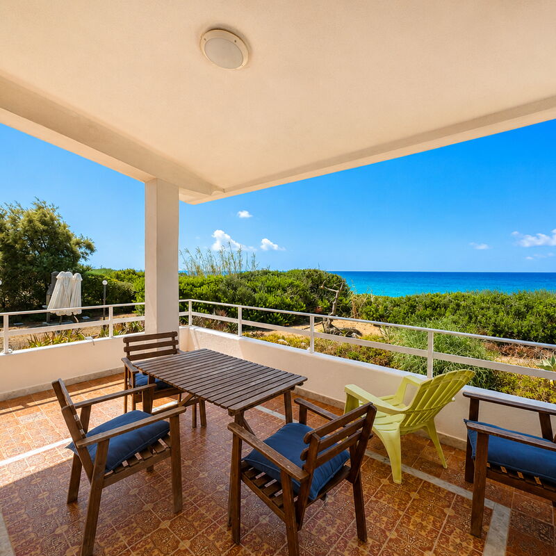 Punta Braccetto Fronte Mare: Außen, Balkon / Terrasse / Patio, Frühling, Garten, Herbst, Sommer