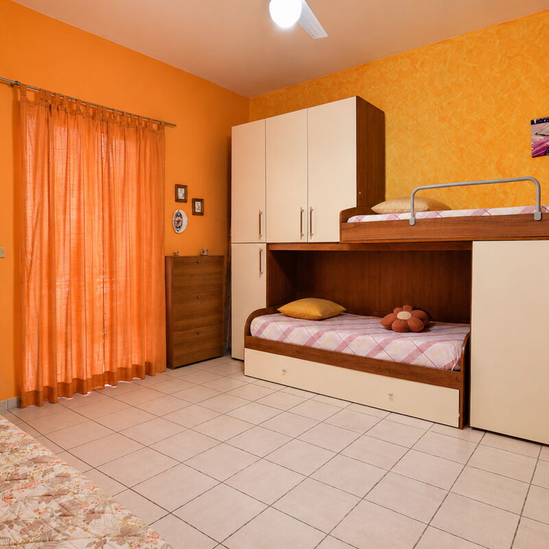 Villa Lina: Autumn, Bedroom, Spring, Summer