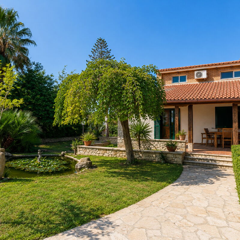 Villa Lina: Autumn, Balcony / Terrace / Patio, Building Exterior, Garden, Spring, Summer
