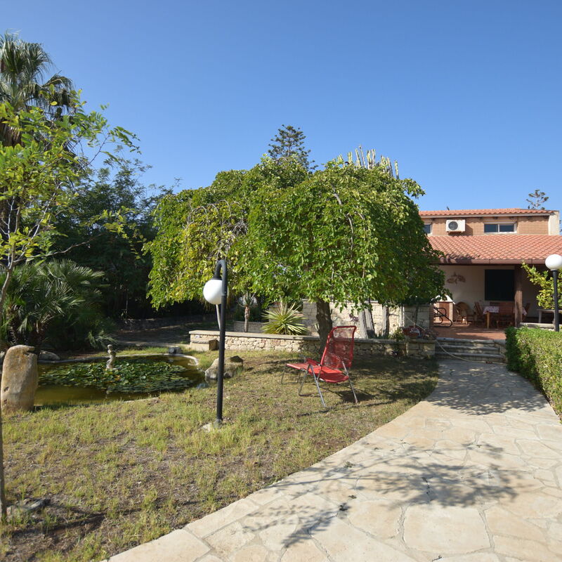 Villa Lina: Automne, Été, Jardin, Printemps