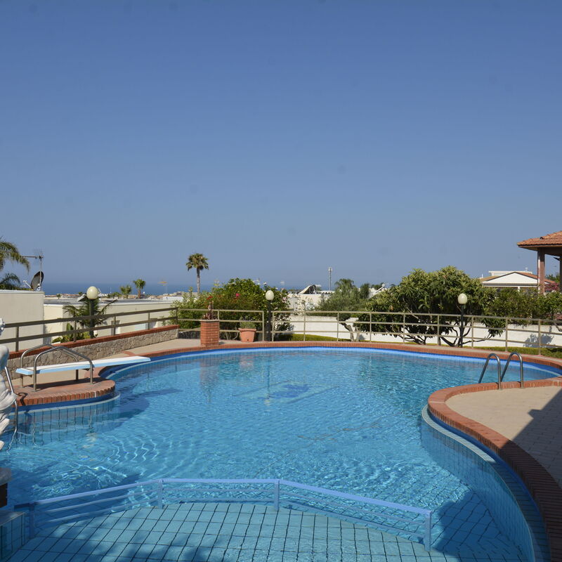 Villa Sole Mare: Autumn, Pool, Spring, Summer