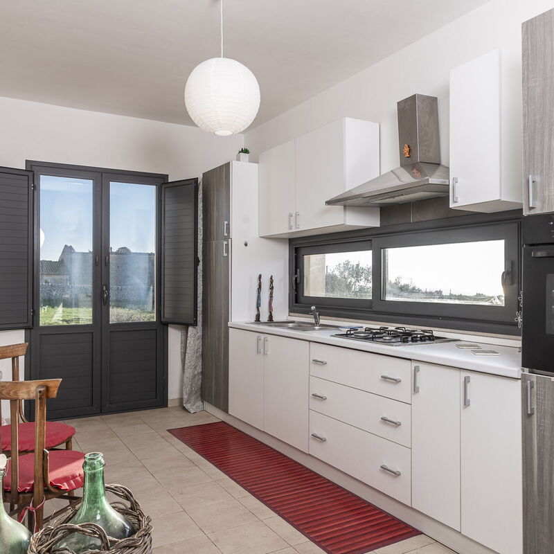 Villa Costa: Autumn, Kitchen, Spring, Summer