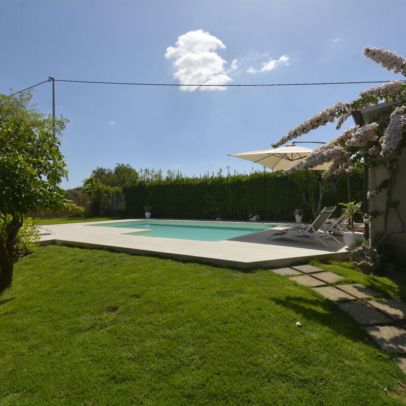 Villa Benvenuti al Sud: Automne, bassin, Été, Jardin, Printemps