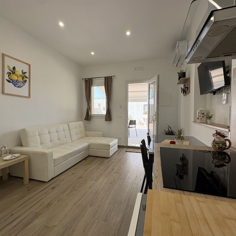 Villa Benvenuti al Sud: Autumn, Kitchen, Living Room, Spring, Summer