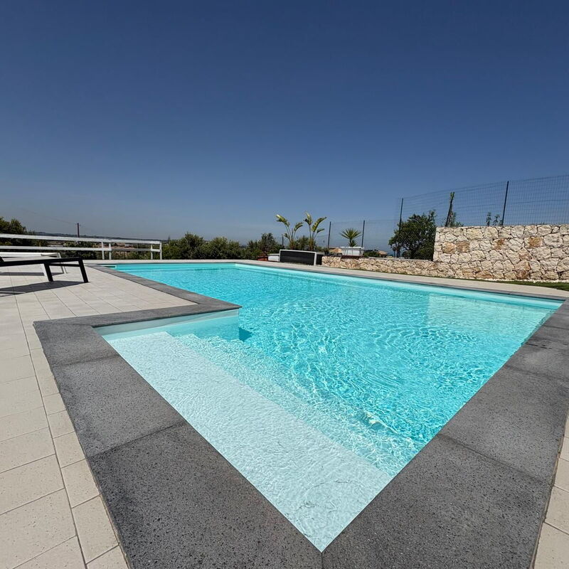 Rari House: Automne, Balcon / Terrasse / Patio, bassin, Été, Jardin, Printemps
