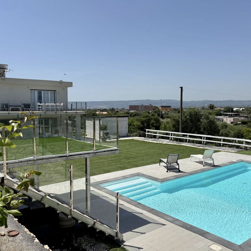 Rari House: Automne, Balcon / Terrasse / Patio, bassin, Été, Jardin, Printemps