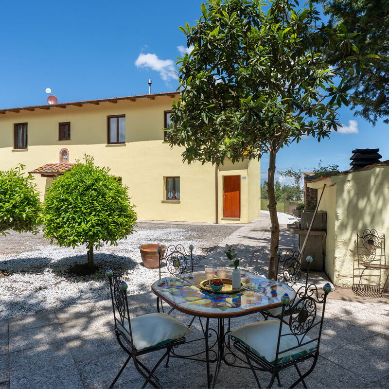 Villa i Fiori: Außen, Draussen, Haupteingang