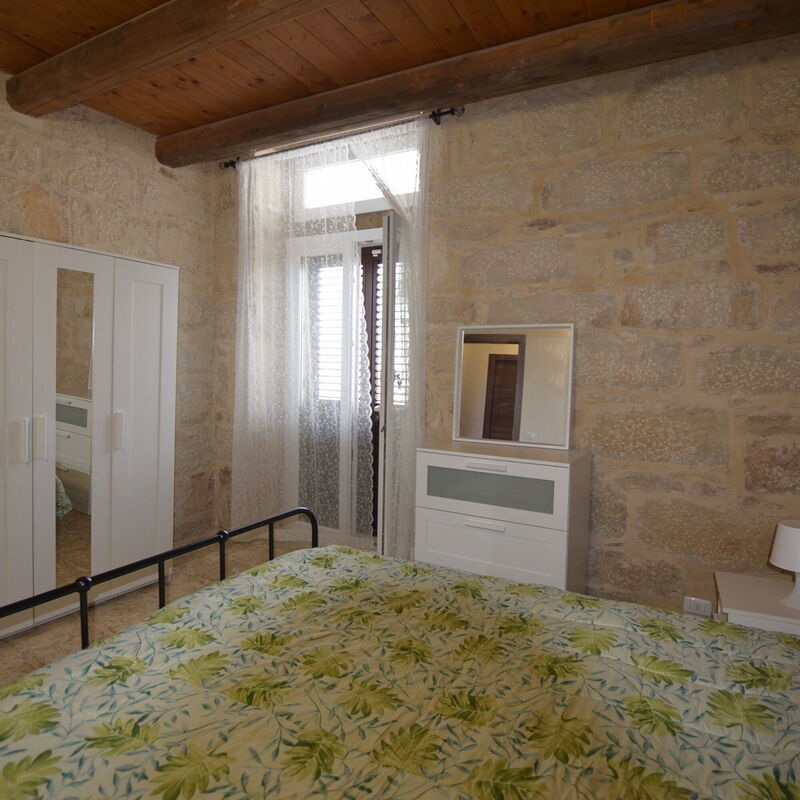 L'Oasi di Salvo: Autumn, Bedroom, Spring, Summer