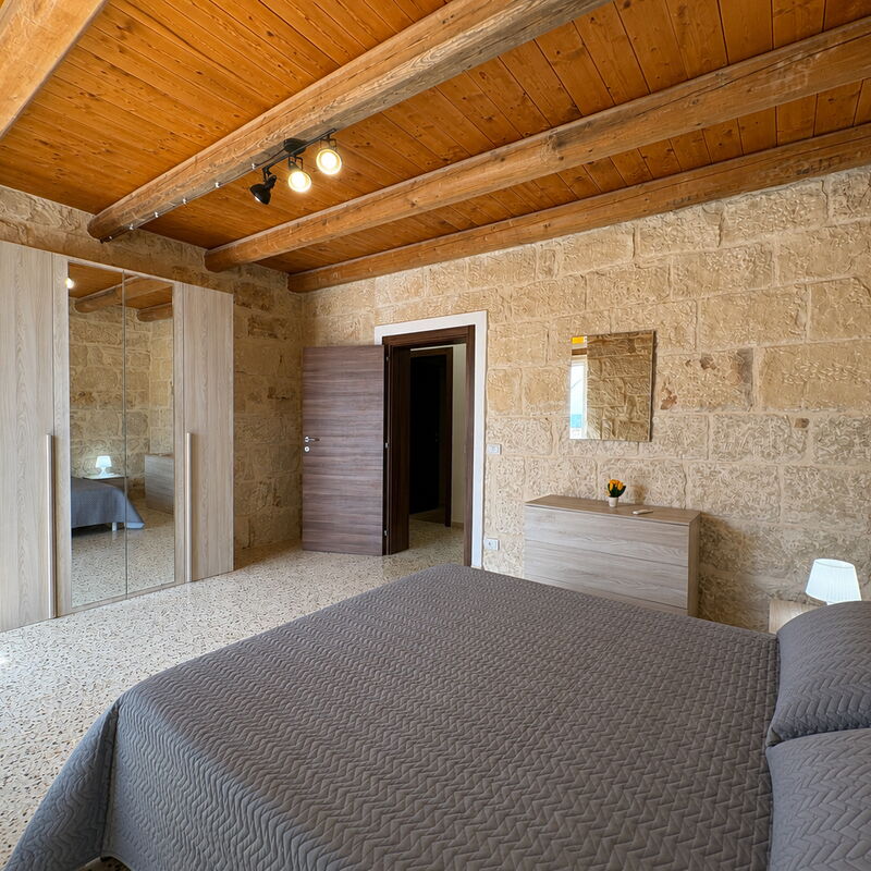 L'Oasi di Salvo: Autumn, Bedroom, Spring, Summer