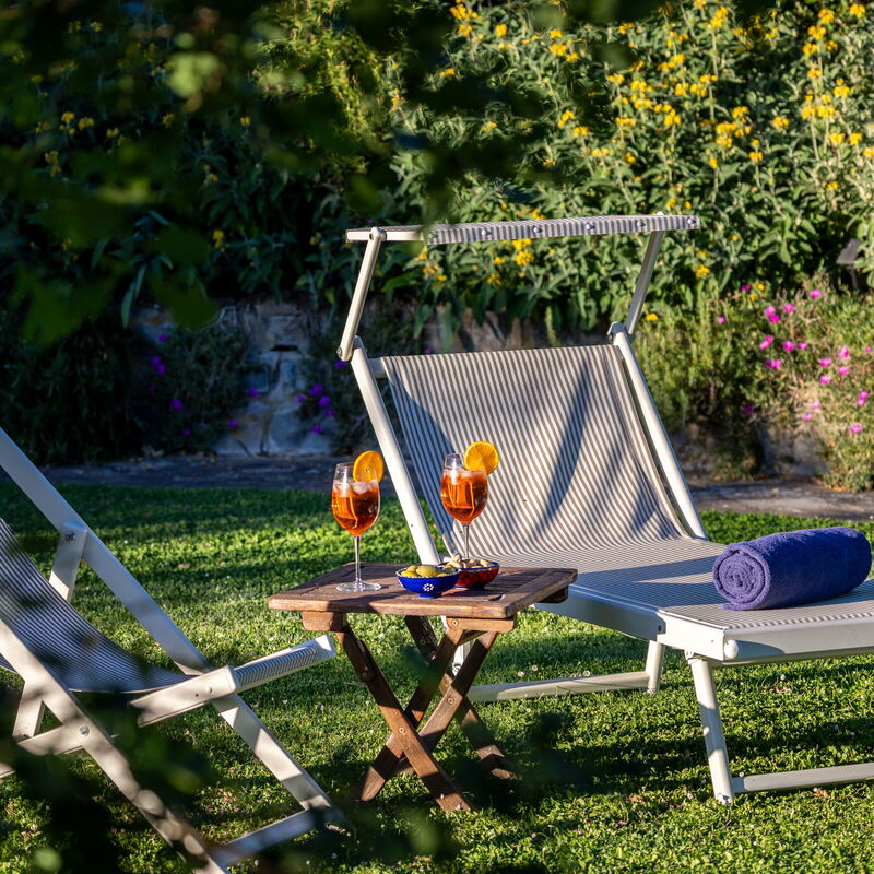 Villa Santa Barbara: Außen, Frühling, Herbst, Sommer