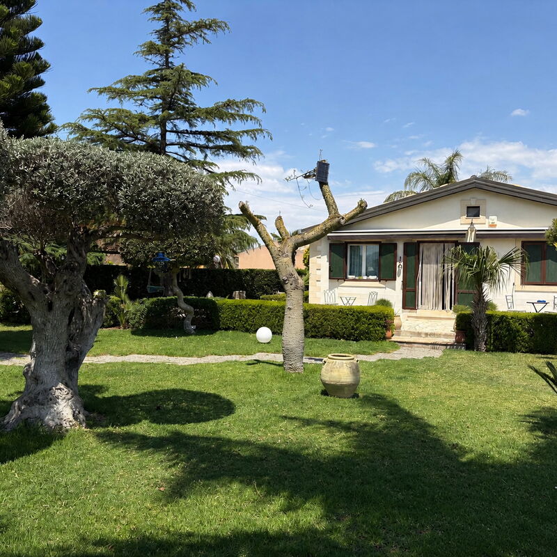 Villa Simona: Automne, Balcon / Terrasse / Patio, Été, Jardin, Printemps