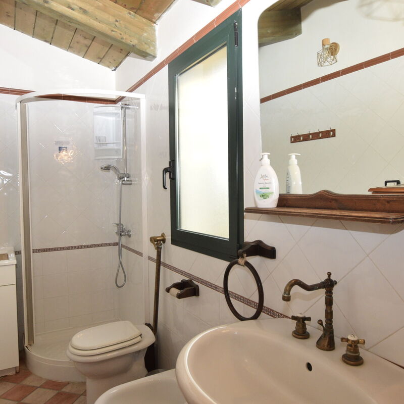 Villa Cigno Reale: Automne, Été, Printemps, Salle de bain