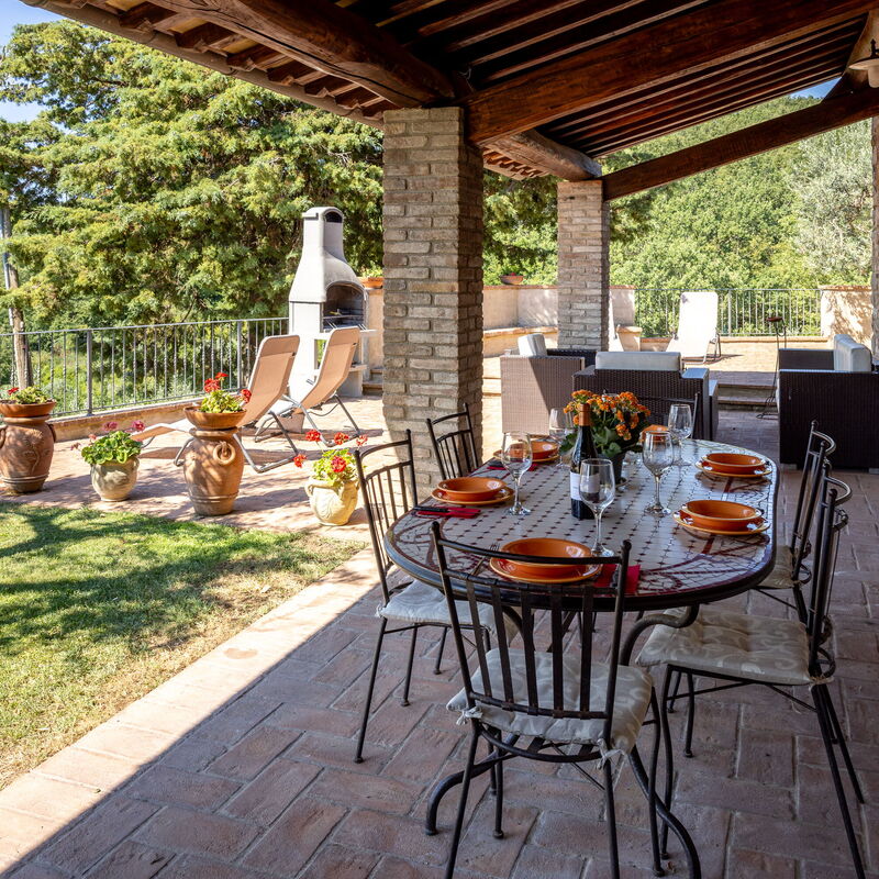 Villa Daluma, Private Pool in Todi: Jesen, Ljeto, Proljeće, Vrt