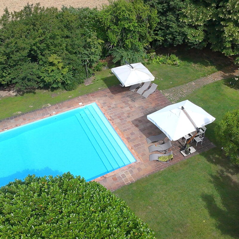 Villa Dorina: Automne, Été, Extérieur, Extérieurs, Hiver, Jardin, Printemps