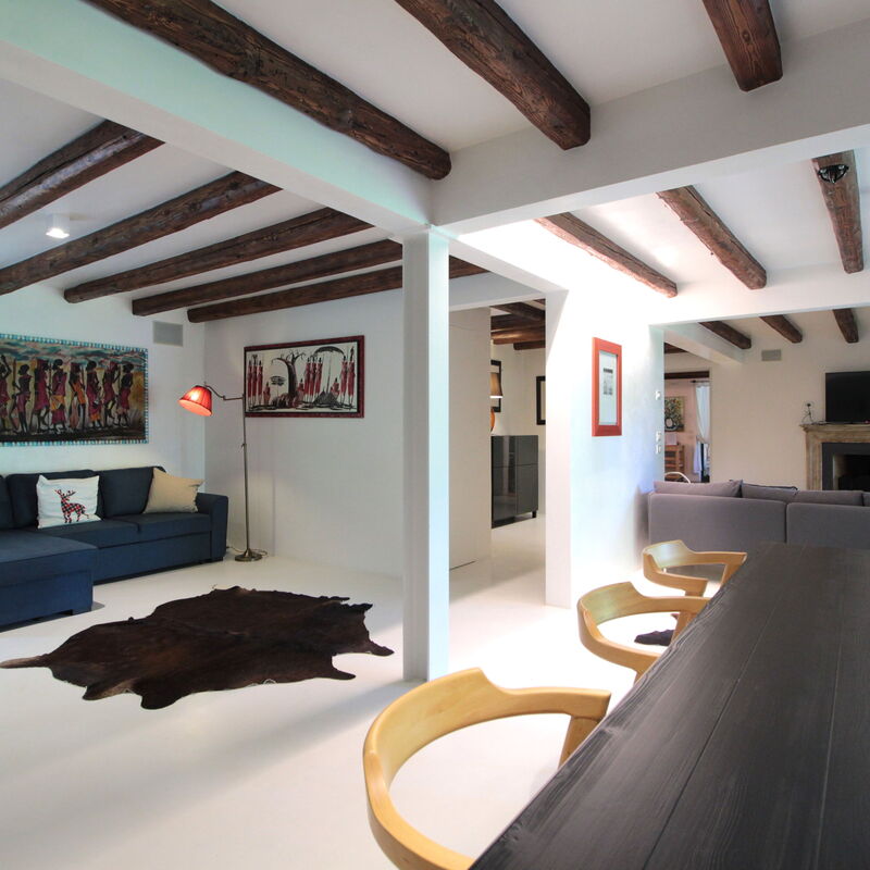 Villa Dorina: Automne, Été, Printemps, Salon
