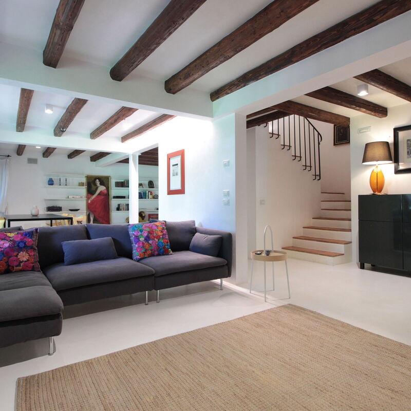 Villa Dorina: Automne, Été, Printemps, Salon