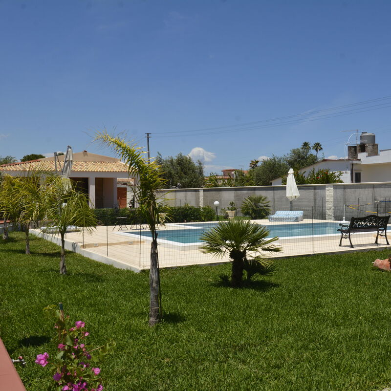Villa Gloria: Automne, Été, Jardin, Printemps