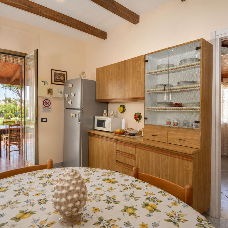Villa Gloria: Autumn, Kitchen, Spring, Summer