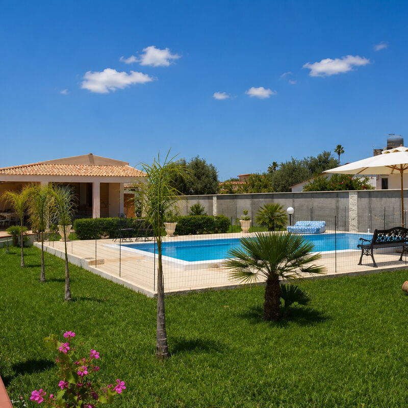 Villa Gloria: Autumn, Pool, Spring, Summer