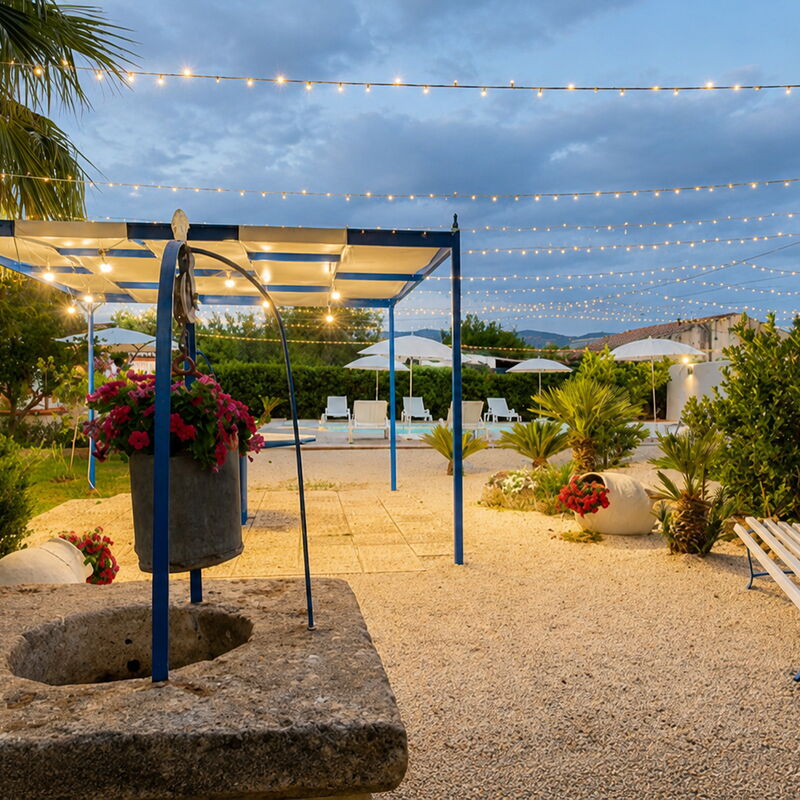 Villa Didymos: Automne, Balcon / Terrasse / Patio, Été, Jardin, Printemps