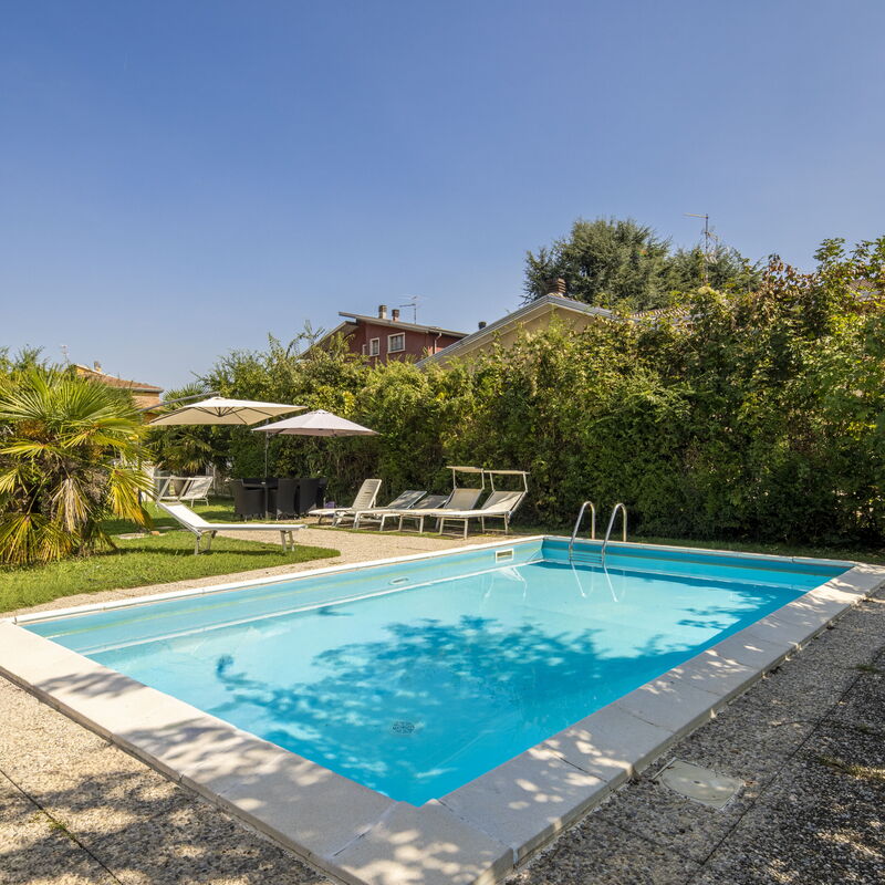 Villa Eva: Autumn, Spring, Summer